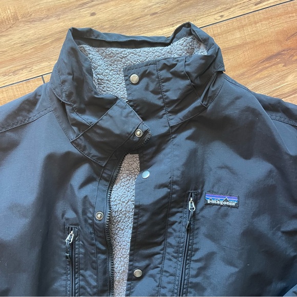 Patagonia isthmus parka Men’s Size Large Black Jacket - Picture 3 of 13